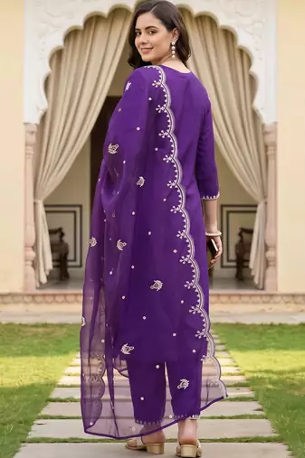 women ethnic motifs embroidered regular thread work kurta with trousers & with dupatta