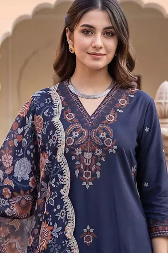 women ethnic motifs embroidered regular thread work kurta with trousers & with dupatta