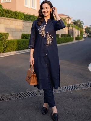 women ethnic motifs embroidered regular thread work cotton kurta with trousers 2