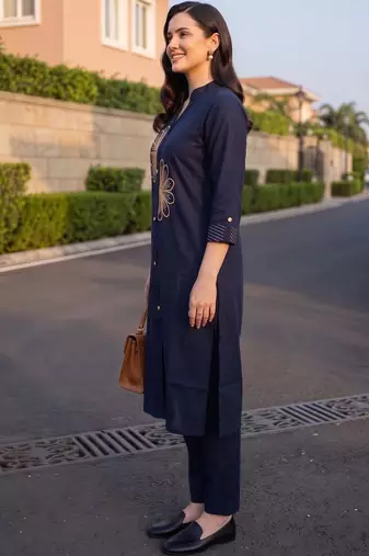 women ethnic motifs embroidered regular thread work cotton kurta with trousers