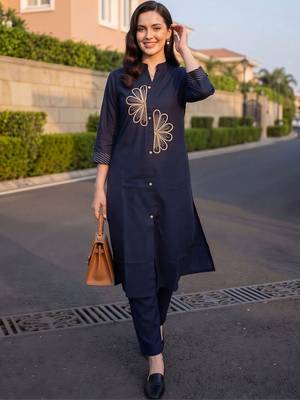 women ethnic motifs embroidered regular thread work cotton kurta with trousers 5