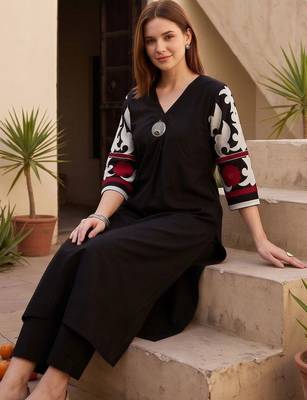 women ethnic motifs printed regular cotton kurta with trousers 2