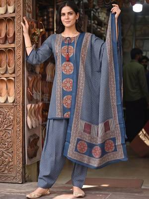 women ethnic motifs printed regular cotton kurta with patiala & with dupatta 1