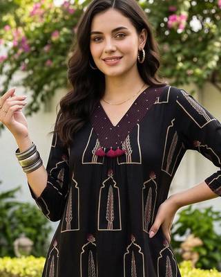 women ethnic motifs printed regular cotton kurta with trousers 6