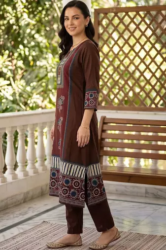 women ethnic motifs printed regular cotton kurta with trousers & with dupatta