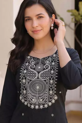 women ethnic motifs embroidered regular thread work cotton kurta with trousers