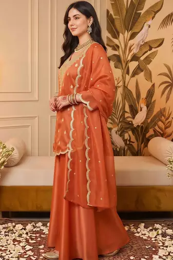 women ethnic motifs embroidered regular gotta patti kurta with palazzos & with dupatta