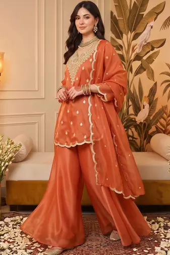 women ethnic motifs embroidered regular gotta patti kurta with palazzos & with dupatta
