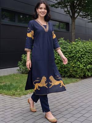women ethnic motifs printed regular kurta with trousers 1