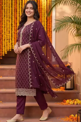 women ethnic motifs embroidered regular thread work kurta with trousers & with dupatta
