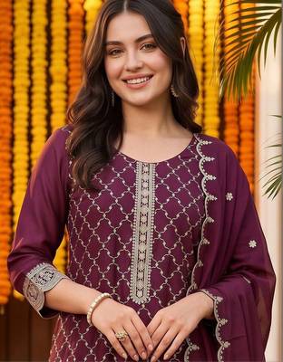 women ethnic motifs embroidered regular thread work kurta with trousers & with dupatta 6