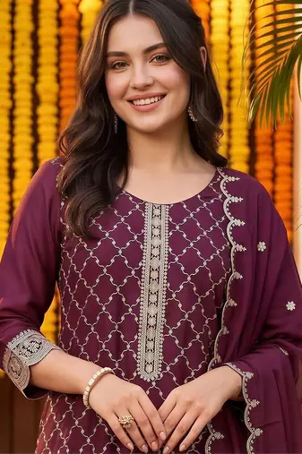 women ethnic motifs embroidered regular thread work kurta with trousers & with dupatta