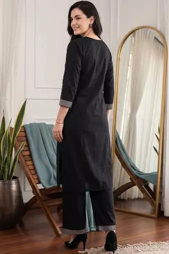 women ethnic motifs regular gotta patti kurta with trousers