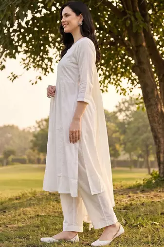 women ethnic motifs embroidered empire thread work cotton kurta with trousers & with dupatta