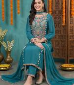 women ethnic motifs embroidered regular kurta with trousers & with dupatta