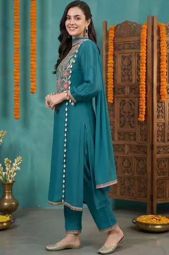 women ethnic motifs embroidered regular kurta with trousers & with dupatta