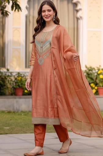 women ethnic motifs embroidered regular thread work kurta with trousers & with dupatta