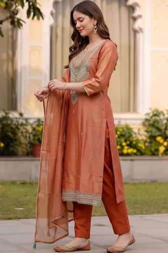women ethnic motifs embroidered regular thread work kurta with trousers & with dupatta