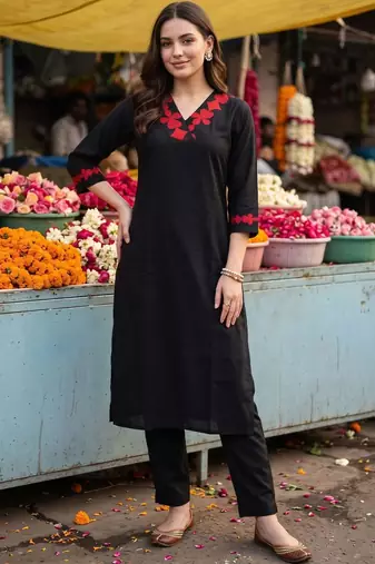 women floral embroidered regular thread work kurta with trousers