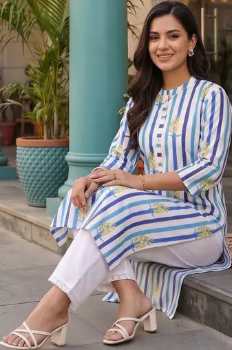 women printed regular cotton kurta with trousers