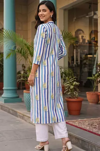 women printed regular cotton kurta with trousers
