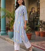 women printed regular cotton kurta with trousers