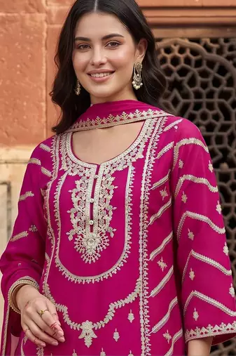 women ethnic motifs embroidered regular kurta with sharara & with dupatta