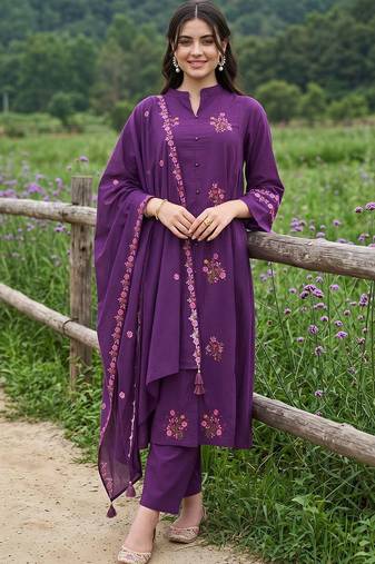 women ethnic motifs embroidered regular thread work cotton kurta with trousers & with dupatta