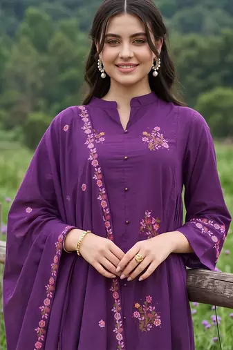 women ethnic motifs embroidered regular thread work cotton kurta with trousers & with dupatta