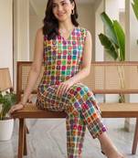 women printed regular cotton kurta with trousers