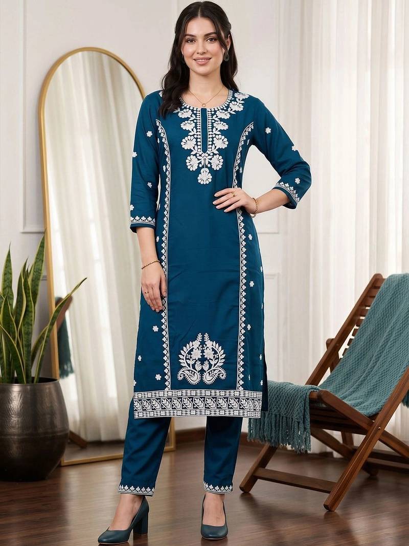 women ethnic motifs embroidered regular thread work kurta with trousers