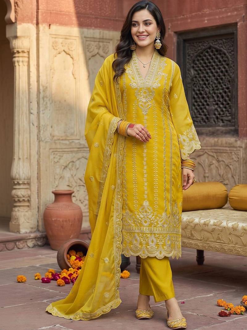 women ethnic motifs embroidered regular thread work kurta with trousers & with dupatta