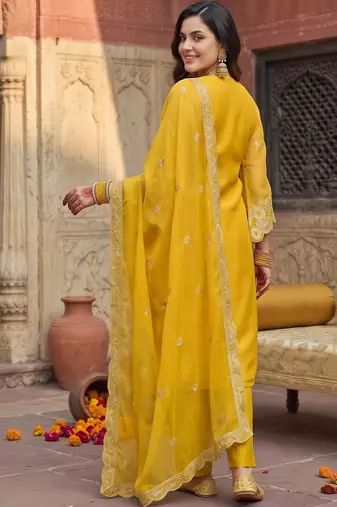 women ethnic motifs embroidered regular thread work kurta with trousers & with dupatta