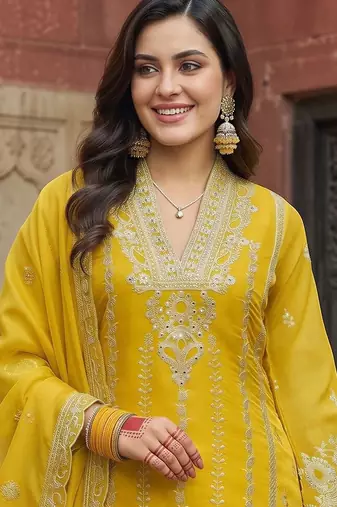 women ethnic motifs embroidered regular thread work kurta with trousers & with dupatta