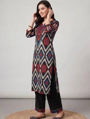 women printed regular cotton kurta with palazzos 4