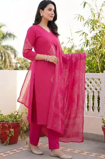 women ethnic motifs printed regular cotton kurta with trousers & with dupatta