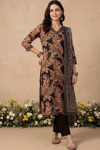 women ethnic motifs printed regular cotton kurta with trousers & with dupatta