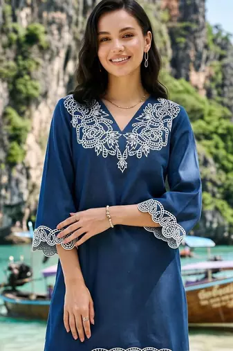 women ethnic motifs embroidered regular thread work linen kurta with trousers