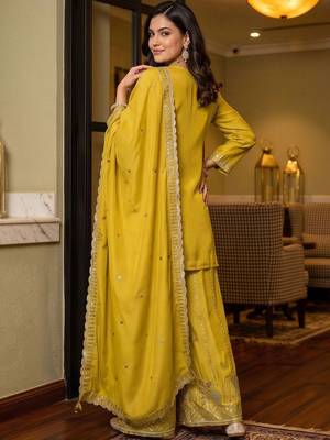 women ethnic motifs regular sequinned kurta with sharara & with dupatta 4
