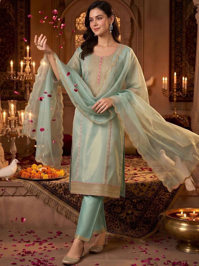 women ethnic motifs embroidered regular kurta with trousers & with dupatta