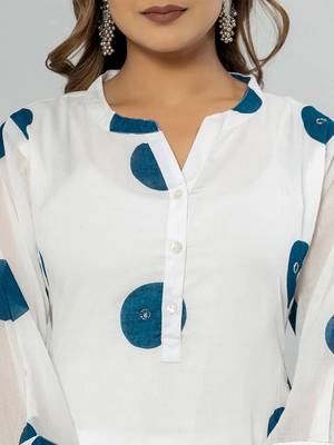 women printed regular cotton kurta with trousers & with dupatta 2