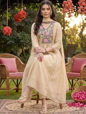 women floral embroidered empire thread work kurta with trousers & with dupatta 5