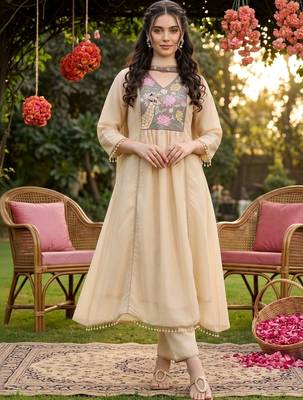 women floral embroidered empire thread work kurta with trousers & with dupatta 6