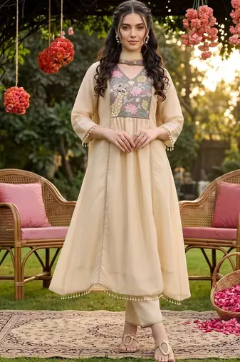 women floral embroidered empire thread work kurta with trousers & with dupatta