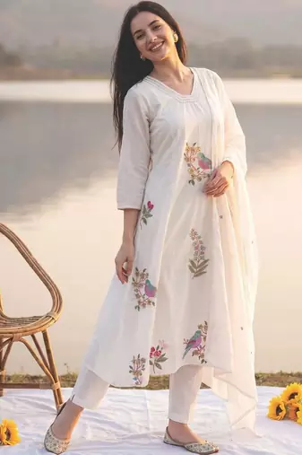 women ethnic motifs embroidered regular thread work cotton kurta with trousers & with dupatta