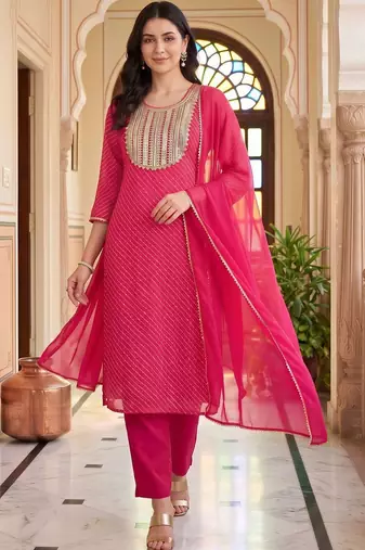 women regular kurta with trousers & with dupatta