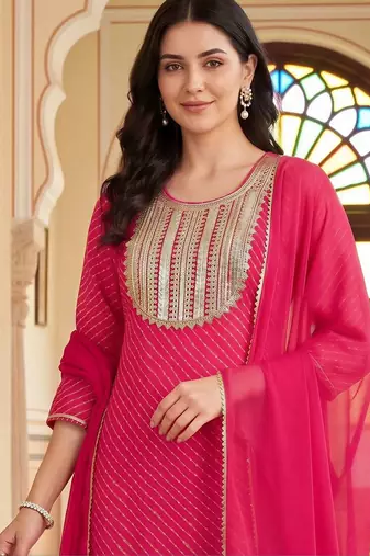 women regular kurta with trousers & with dupatta