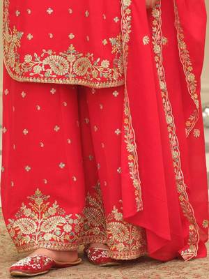 women ethnic motifs embroidered regular thread work kurta with palazzos & with dupatta 6