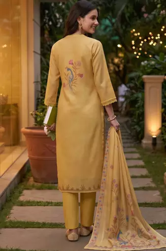 women ethnic motifs printed regular linen kurta with trousers & with dupatta