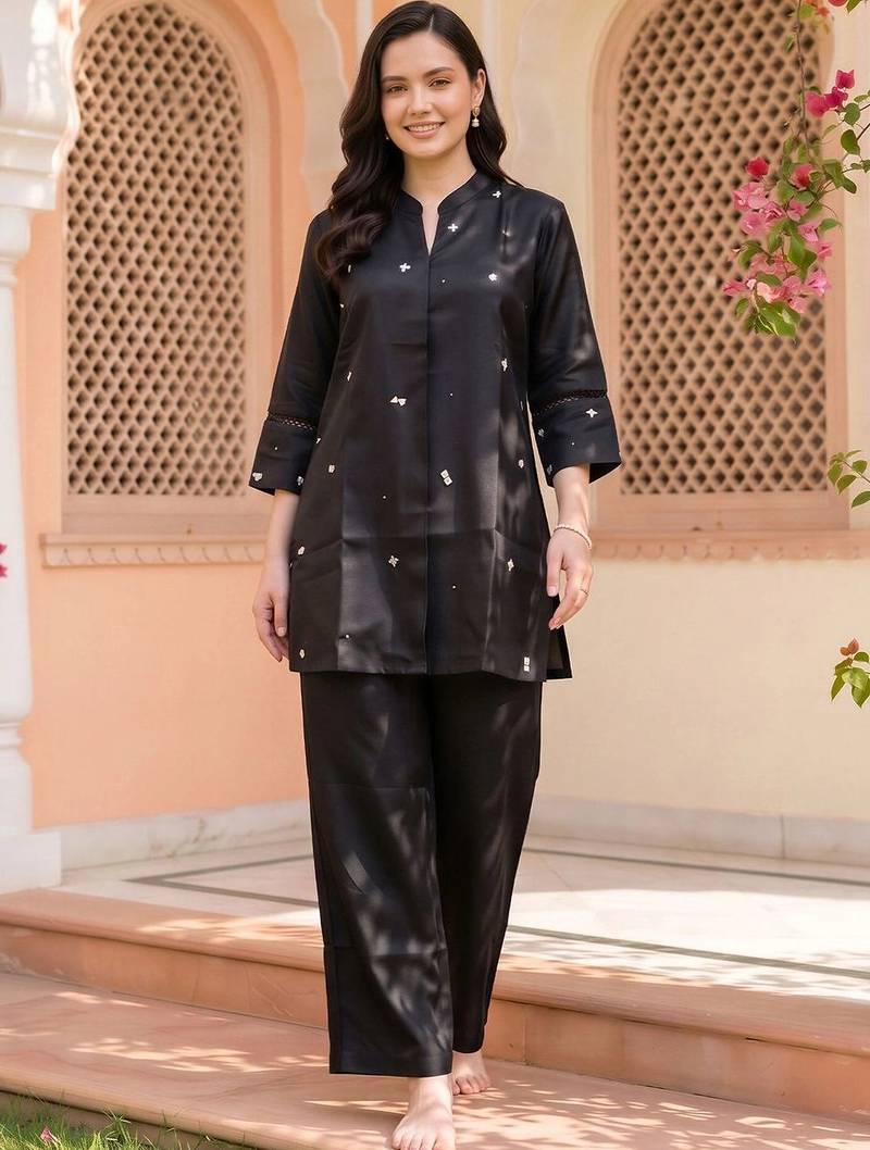 women ethnic motifs embroidered regular thread work kurta with palazzos